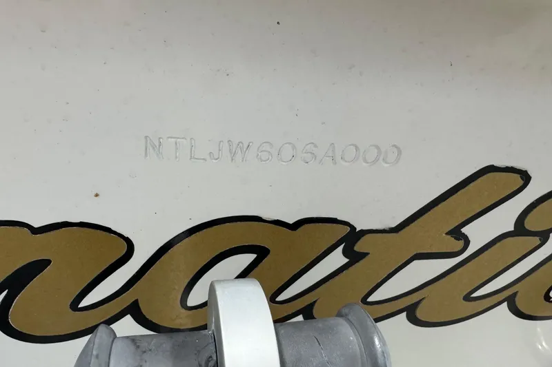 Slide: The Image of Hull identification number on a 2000 Grady-White Fisherman 180 boat. - 17
