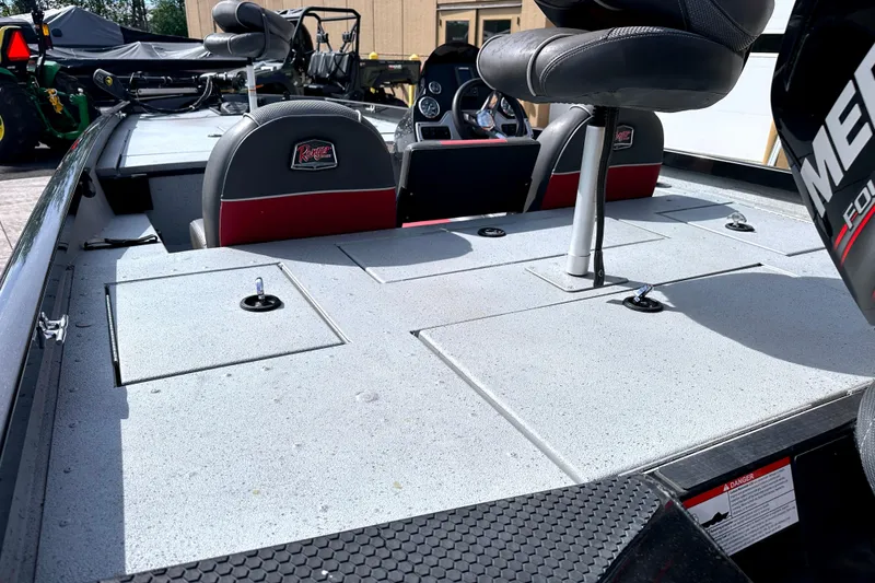 Slide: The Image of 2017 Ranger RT188 boat interior with seating and storage compartments. - 6