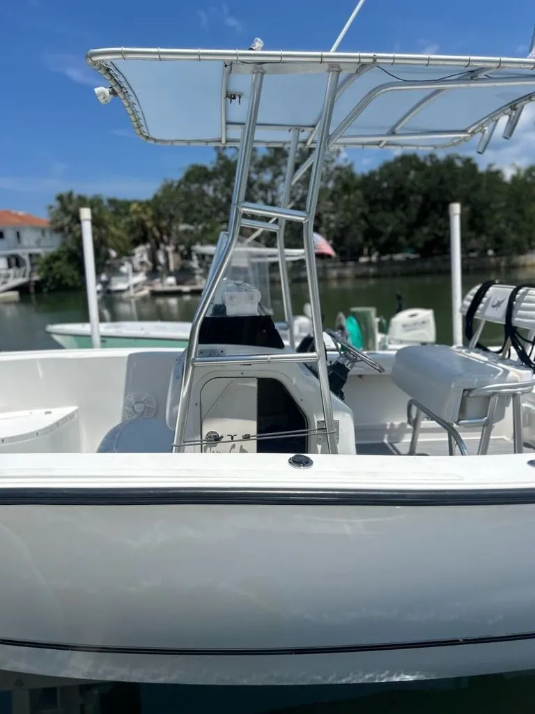 Slide: The Image of Mako 212 Center Console 2008 - 9