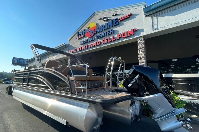 Slide: The Image of 2026 Harris Solstice 250 SLDH pontoon boat at Park Marine Boating Center. - 7