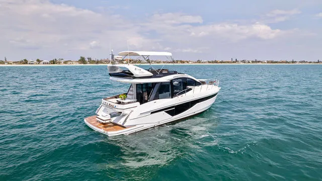 Slide: The Image of Galeon 470 Sky 2023 - 41