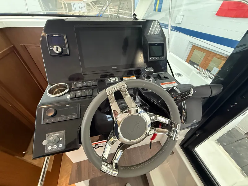 Slide: The Image of Beneteau Antares 11 Fly 2026 - 4