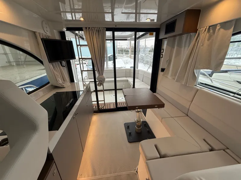 Slide: The Image of Beneteau Antares 11 Fly 2026 - 6