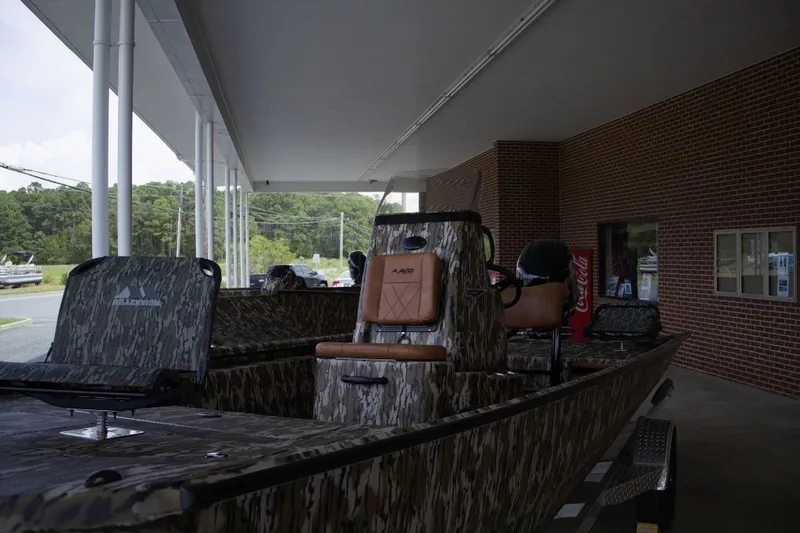 Slide: The Image of Avid 20 CC ROGUE 2026 - 4