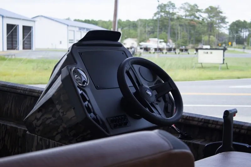 Slide: The Image of Avid 20 SC Rogue 2026 - 5