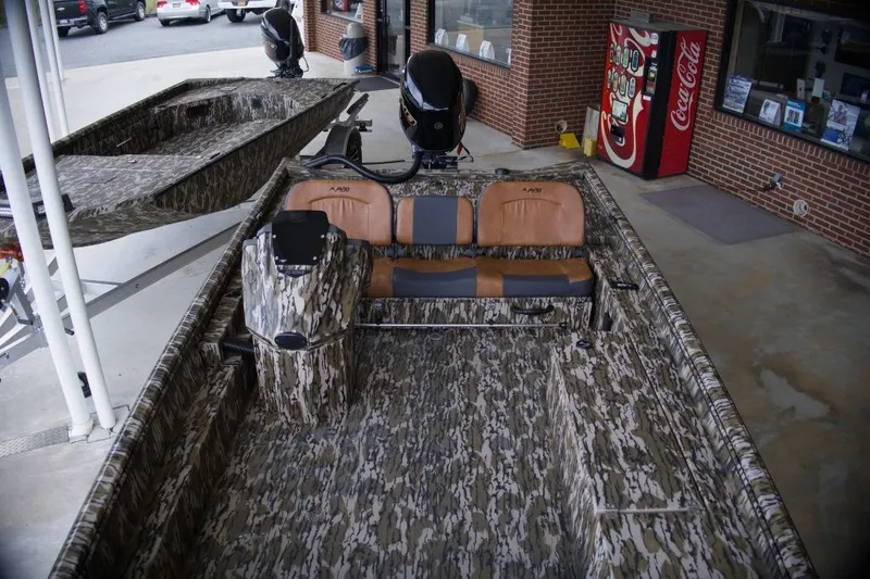 Slide: The Image of Avid 20 SC Rogue 2026 - 8