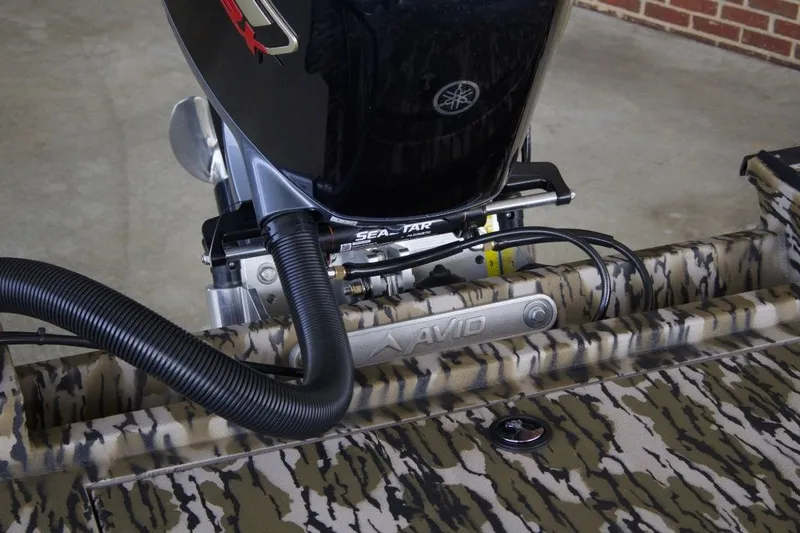 Slide: The Image of Avid 22 CC Rogue 2026 - 11