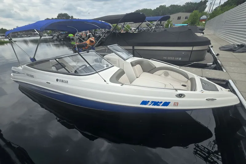 The Image of Yamaha SX230 2008 - 0