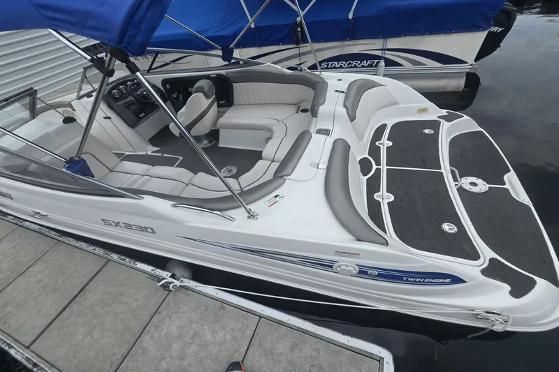 Slide: The Image of Yamaha SX230 2008 - 2