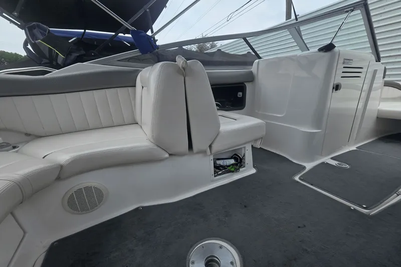 Slide: The Image of Yamaha SX230 2008 - 8