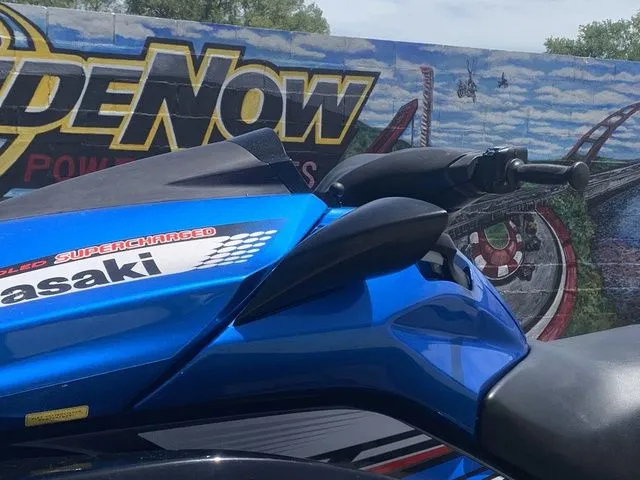 Slide: The Image of Kawasaki Jet Ski Ultra 2012 - 15