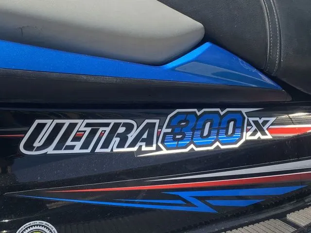 Slide: The Image of Kawasaki Jet Ski Ultra 2012 - 9