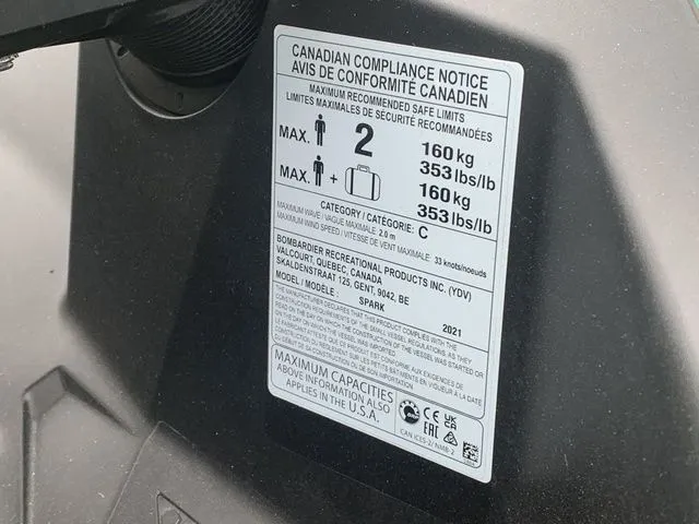 Slide: The Image of Sea-Doo Spark Trixx 2-up Rotax 900 H.O. ACE IBR 2021 - 16