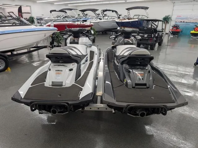 Slide: The Image of Yamaha FX Cruiser HO 2018 - 5