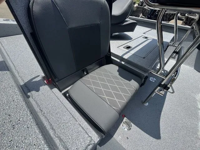 Slide: The Image of Xpress H20B 2025 - 18