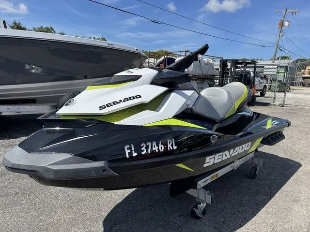 Slide: The Image of Sea-Doo GTI 2017 - 4