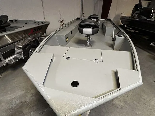 Slide: The Image of Xtreme Boats CLASSIC 1854SS 2026 - 3