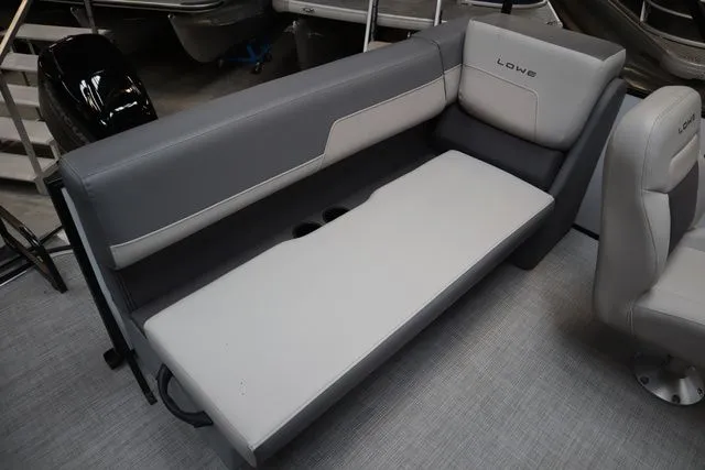 Slide: The Image of Lowe LF 172 2026 - 7