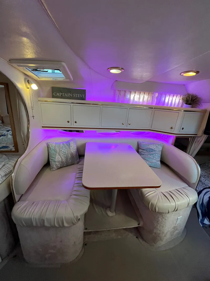 Slide: The Image of Sea Ray Sundancer 310 2000 - 15