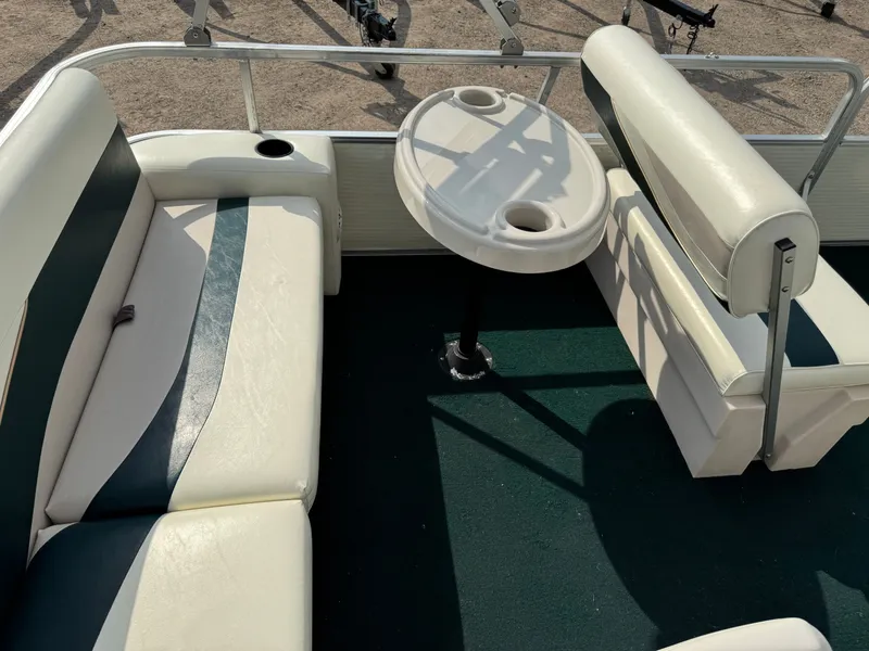 Slide: The Image of Lowe Suncruiser Malibu 180 1999 - 25