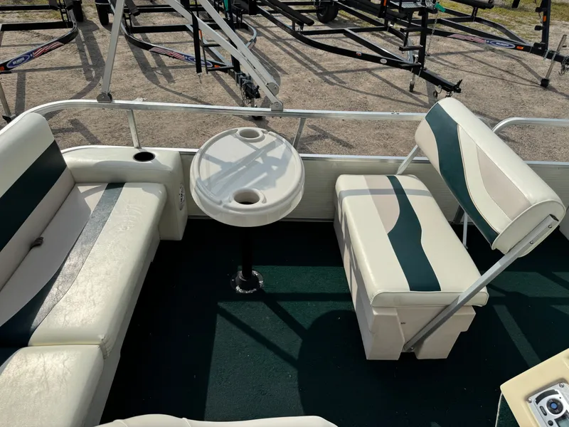 Slide: The Image of Lowe Suncruiser Malibu 180 1999 - 26