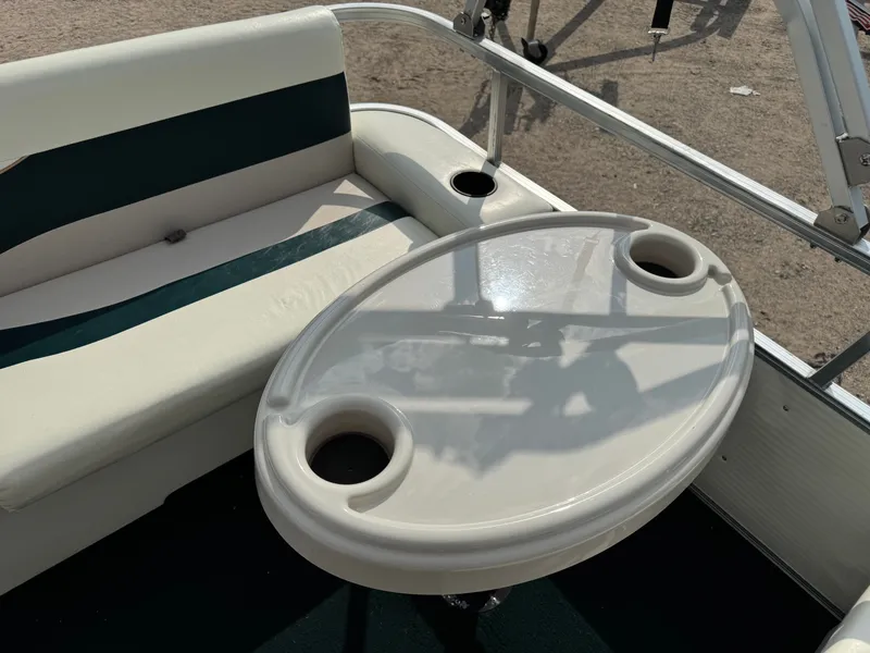 Slide: The Image of Lowe Suncruiser Malibu 180 1999 - 27