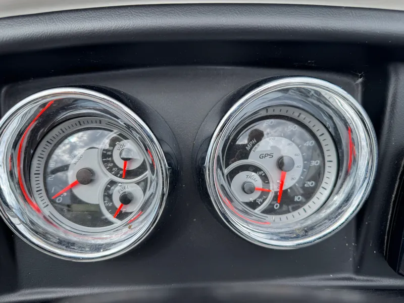 Slide: The Image of Tahoe Cascade 2385 RJ Pontoon 2019 - 30