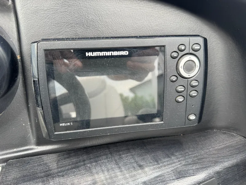 Slide: The Image of Tahoe Cascade 2385 RJ Pontoon 2019 - 32