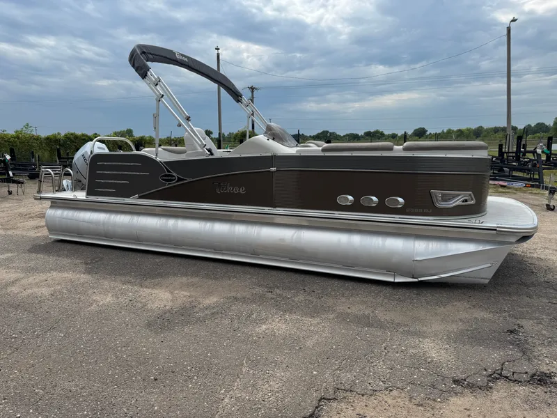 Slide: The Image of Tahoe Cascade 2385 RJ Pontoon 2019 - 43