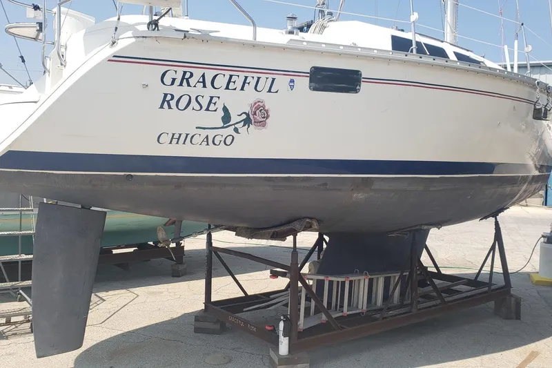 Slide: The Image of 1994 Hunter 30 sailboat "Graceful Rose" on dry dock in Chicago. - 3