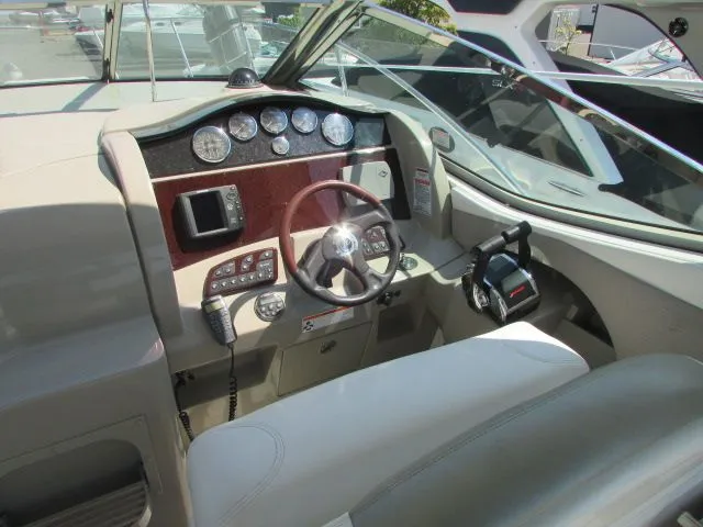 Slide: The Image of Sea Ray 290 Sundancer 2007 - 8