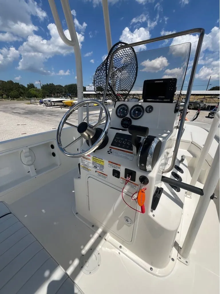 Slide: The Image of Bayliner Element F21 2021 - 7