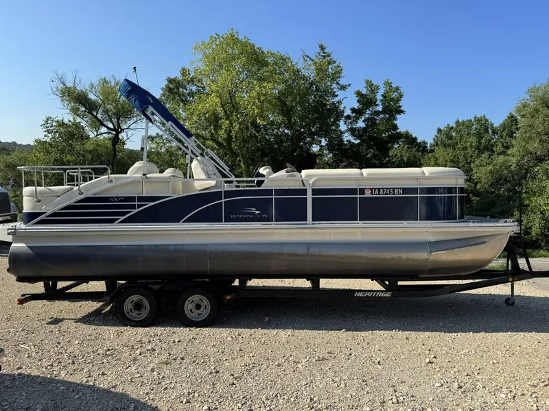 Slide: The Image of Bennington 24 SCWX3 I/O 2015 - 17