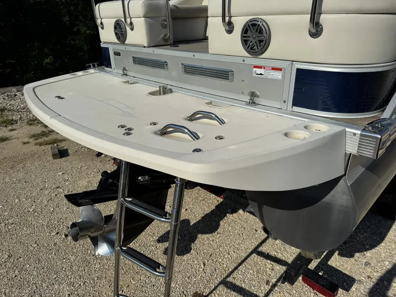 Slide: The Image of Bennington 24 SCWX3 I/O 2015 - 7