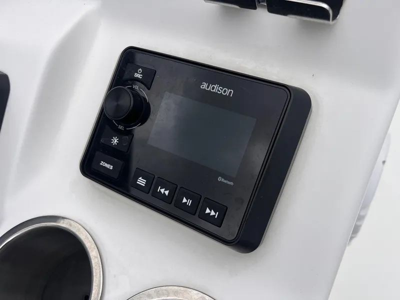 Slide: The Image of Sea Pro 208 Bay 2023 - 5