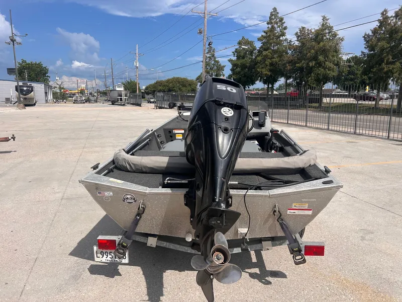 Slide: The Image of Lowe Skorpion 16 2016 - 3