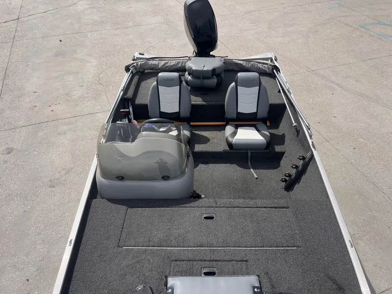 Slide: The Image of Lowe Skorpion 16 2016 - 9