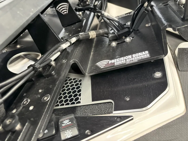 Slide: The Image of Skeeter FXR21 Limited 2022 - 4