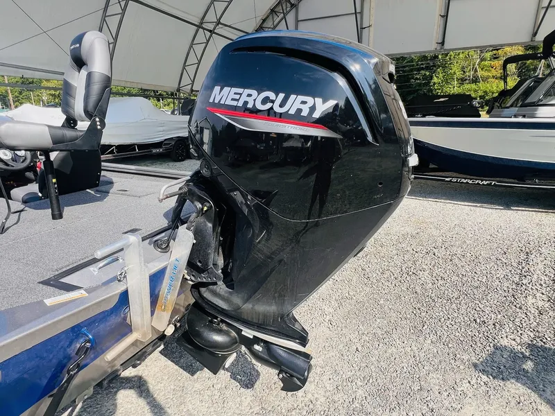 Slide: The Image of Crestliner XFC 179 2021 - 13