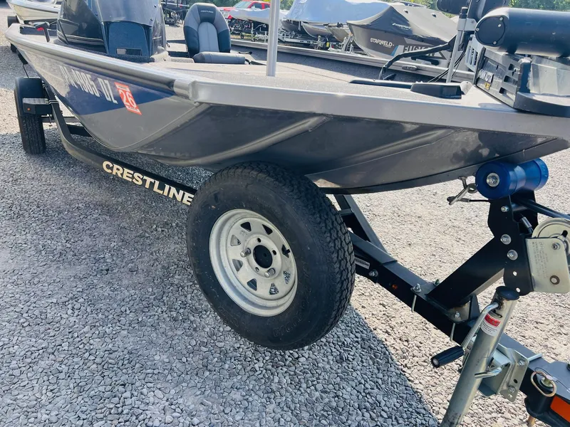 Slide: The Image of Crestliner XFC 179 2021 - 9