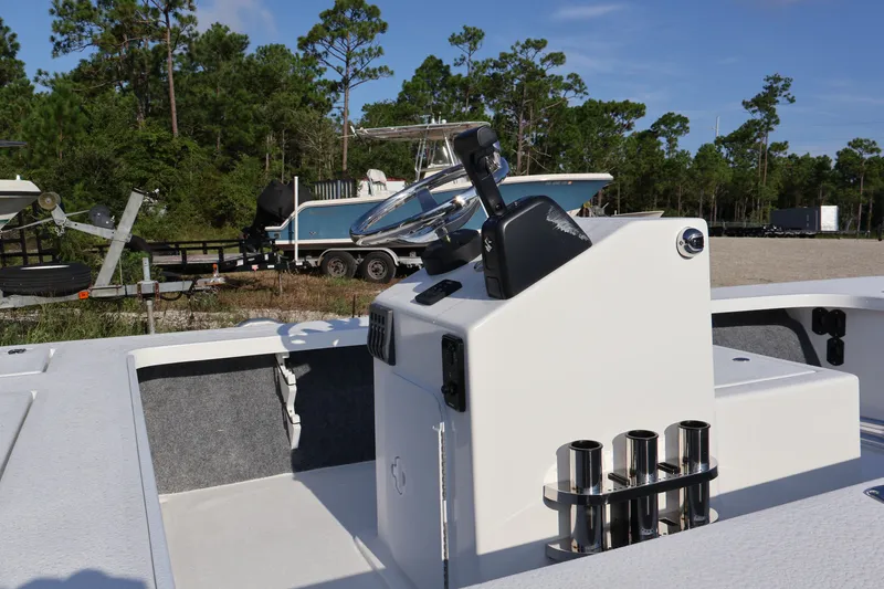 Slide: The Image of Mitzi Skiff 17' TOURNAMENT w/ DF60ATLW5 SUZUKI FOURSTROKE 2026 - 6