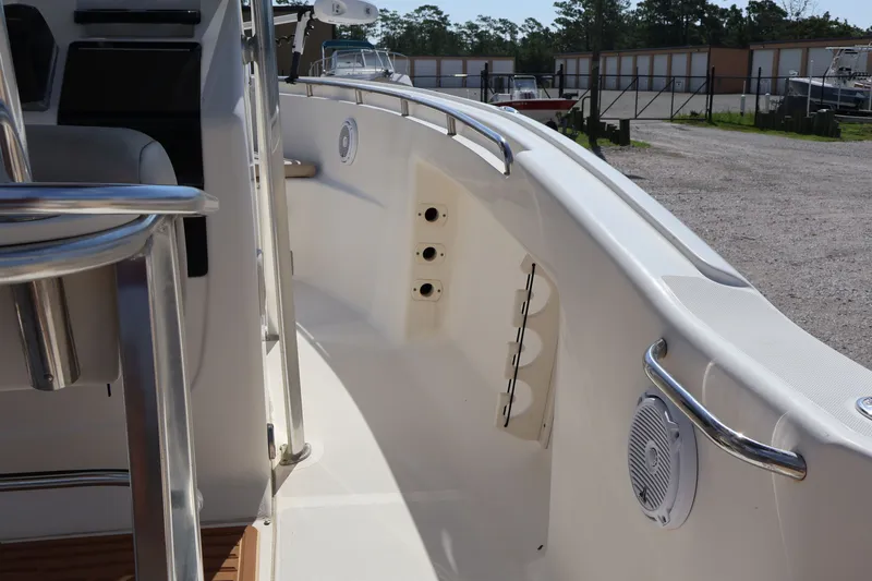 Slide: The Image of Scout 210 Sportfish 2005 - 8