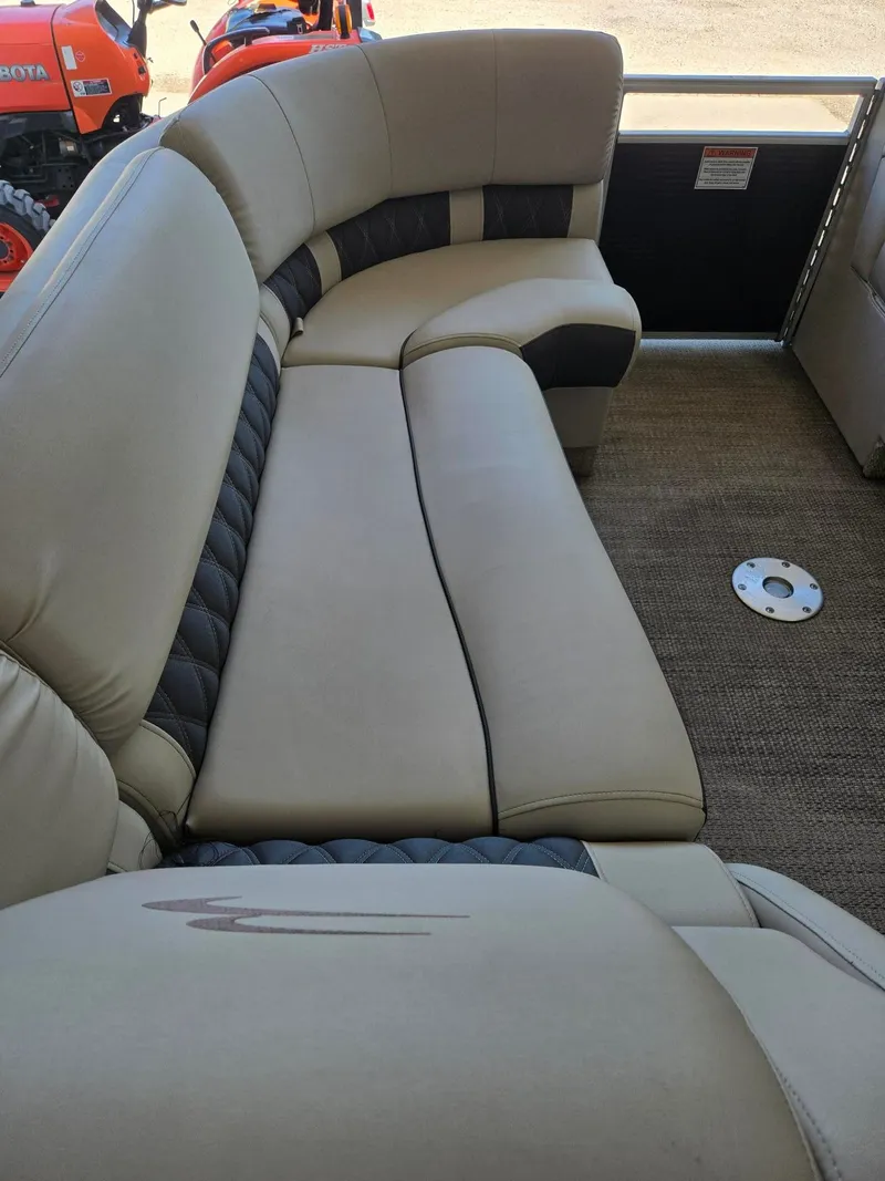 Slide: The Image of Bennington 23RSR 2019 - 13