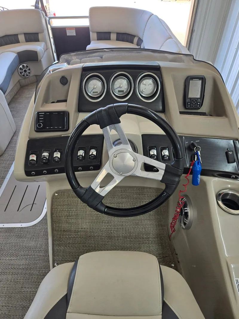 Slide: The Image of Bennington 23RSR 2019 - 7