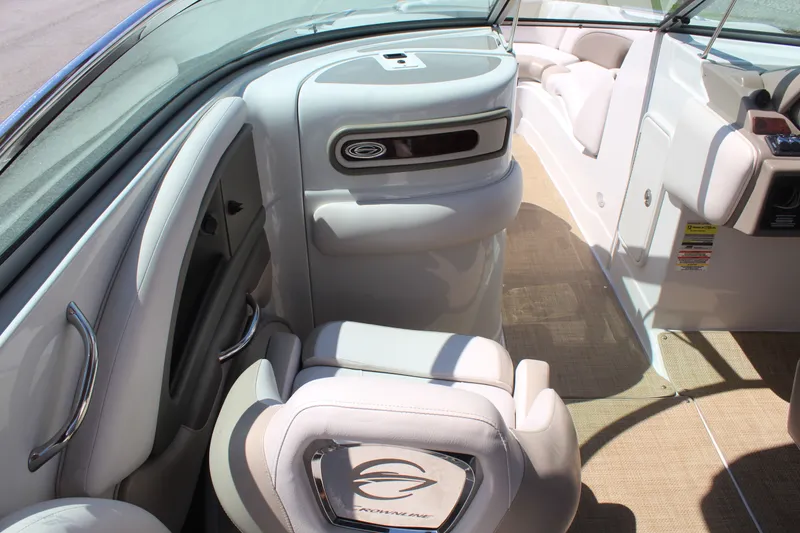 Slide: The Image of Crownline Boats 255 SS 2013 - 11