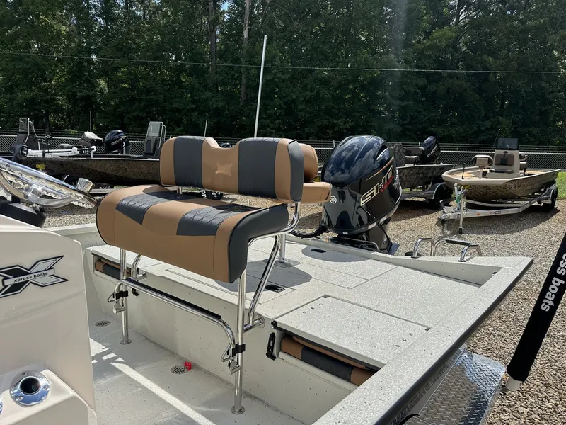 Slide: The Image of Xpress Hyper-Lift Bay Series H20 Bay 2026 - 8