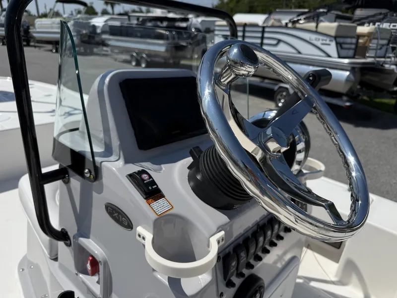 Slide: The Image of Spyder FX19 Vapor 2026 - 6