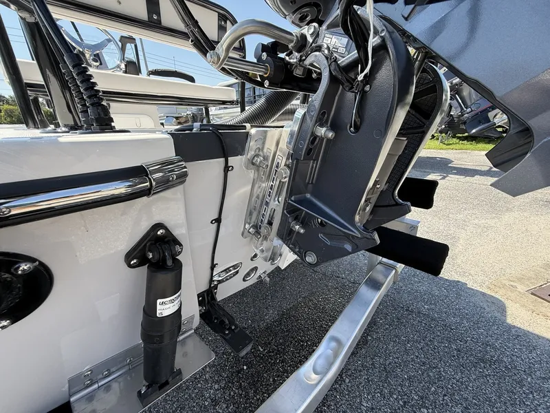 Slide: The Image of Spyder FX17 Flicker 2026 - 5