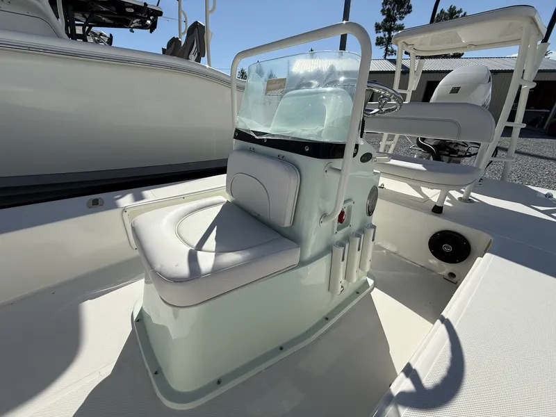 Slide: The Image of Spyder FX17 Flicker 2026 - 16