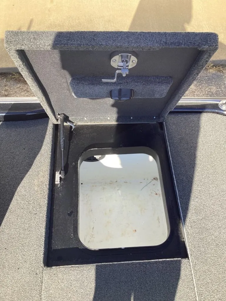 Slide: The Image of Skeeter FXR21 2021 - 37